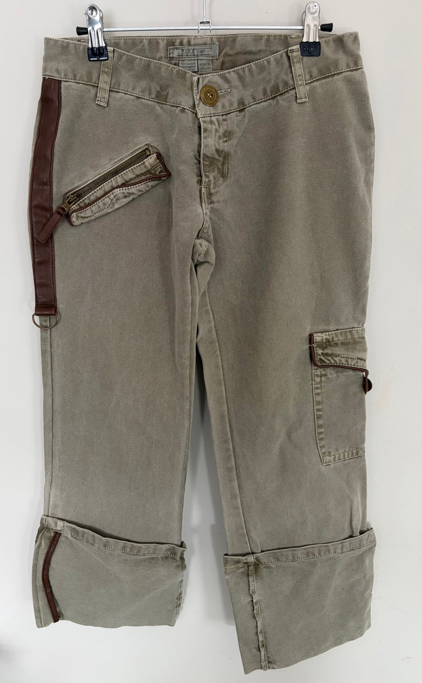Zara Khaki Cargo Capris