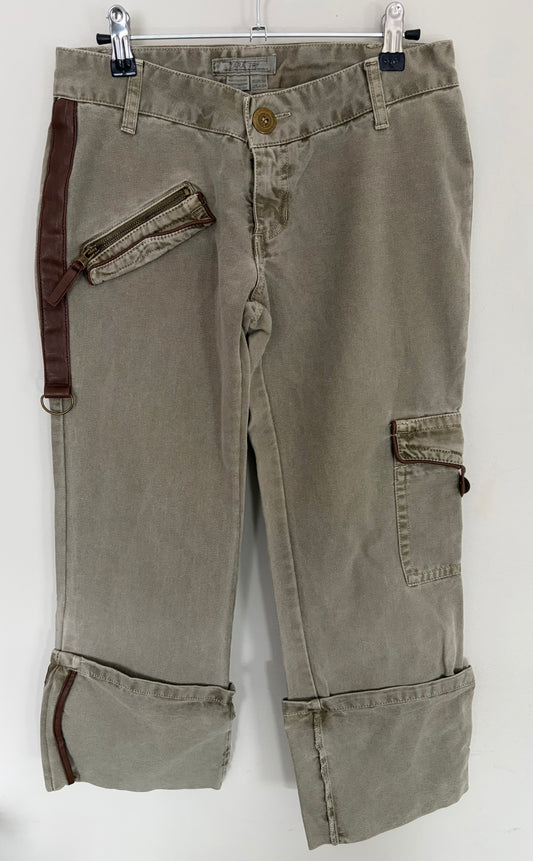 Zara Khaki Cargo Capris